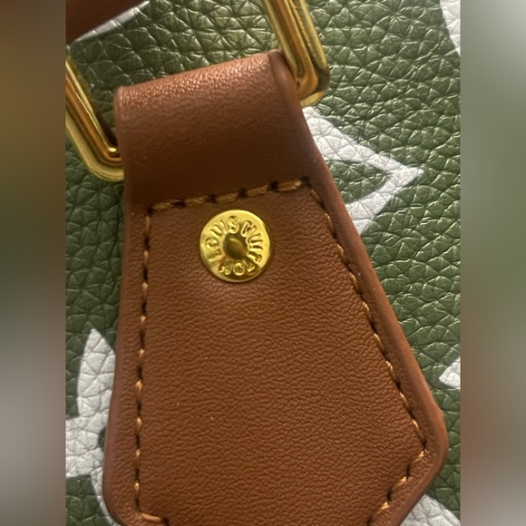 25cm Green Flower Speedy W/ Additional Small Pouch - Picture 10 of 13